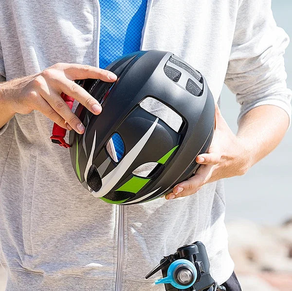 Bluetooth Bike Helmet with GPS Navigation, Stereo Sound, LED Turn Signals, MP3 Playback – BT4.1
