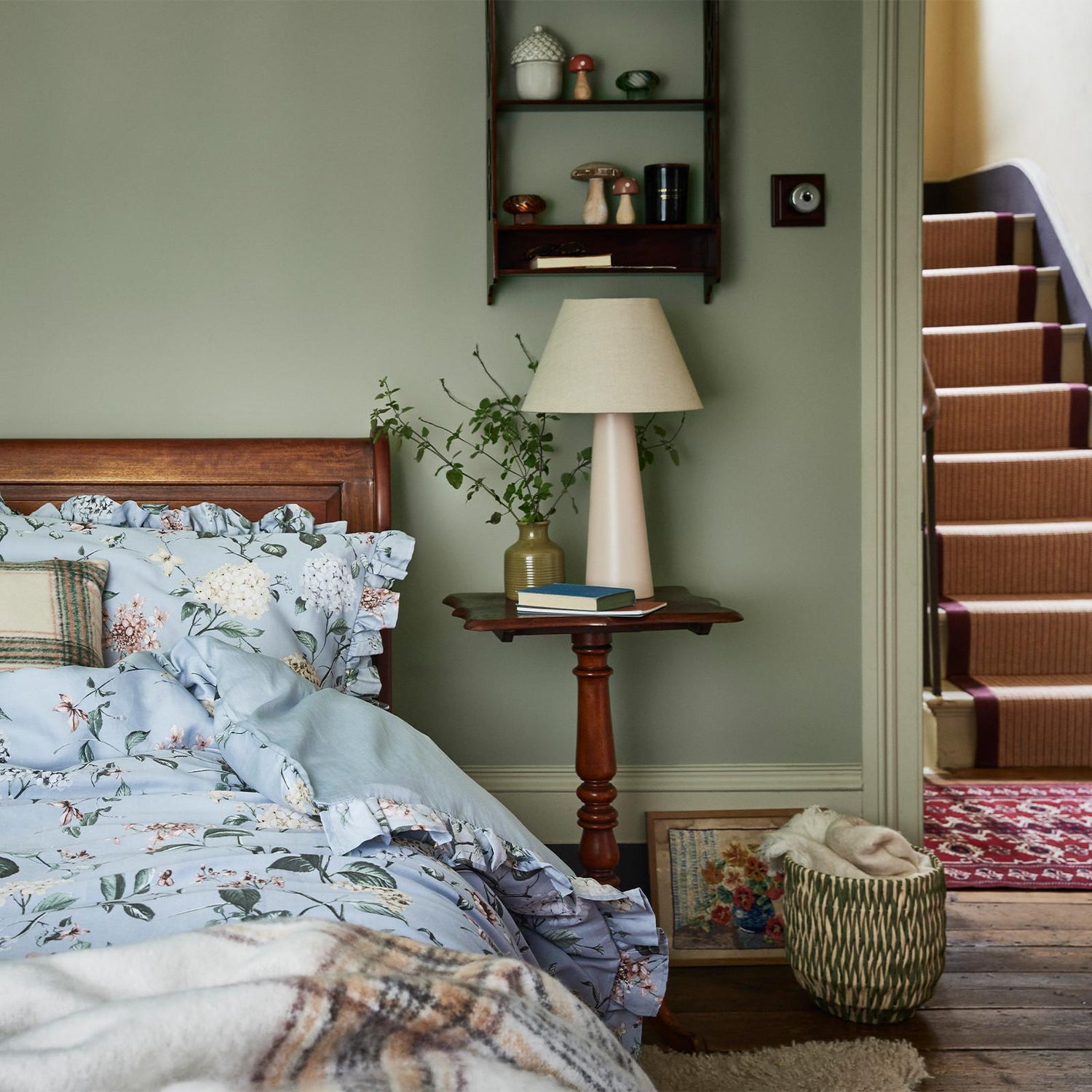 Bedroom Decor