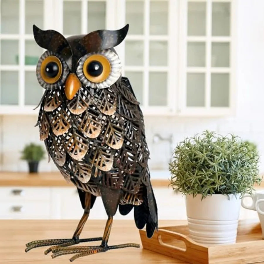 Garden Statue Metal Owl Yard Art Outdoor Decor with Solar LED Lights for Patio Lawn Decoration Great Gifts